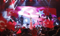 Aydın Büyükşehir Belediyesi '19 Mayıs'ı 40 bin Aydınlıyla kutladı