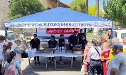 Aydın Büyükşehir Belediyesi’nden vatandaşlara aşure ikramı