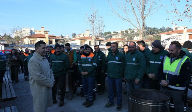 Başkan Ömer Günel emekçi personeliyle kahvaltıda buluştu