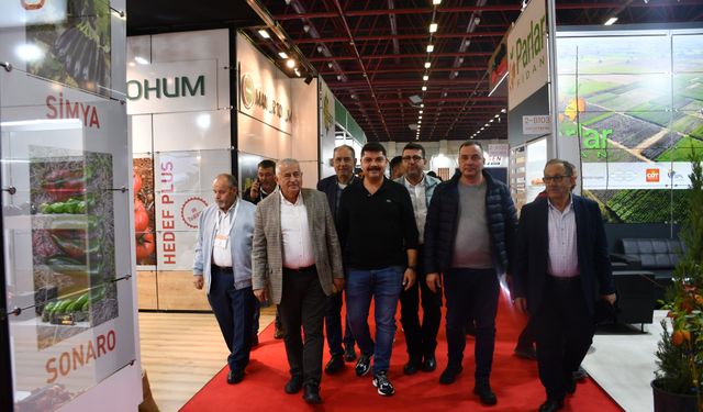 Aydın Ticaret Borsası üyeleri, Growtech 2024 Fuarı’nda tarımın geleceğini inceledi