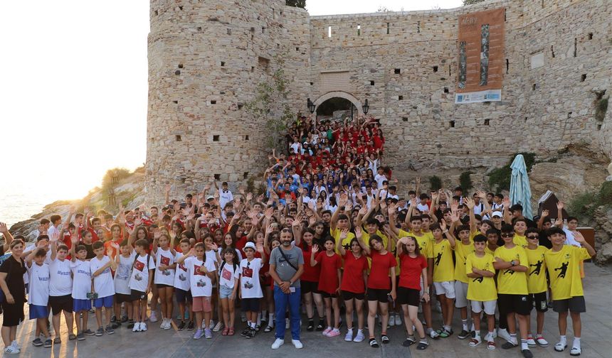 Kuşadası’nda Analig Hentbol Türkiye Şampiyonası heyecanı