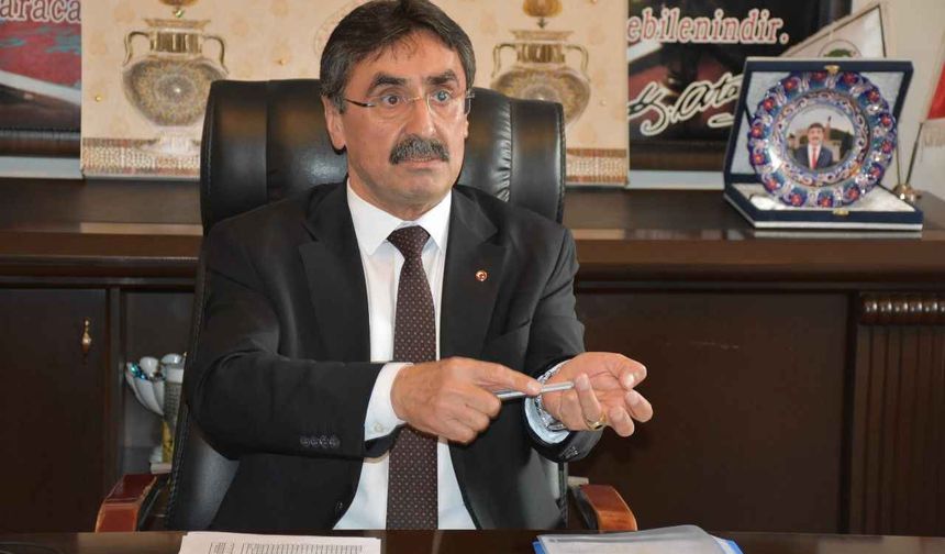 İYİ Parti’li İnal’dan borçlanma eleştirisi